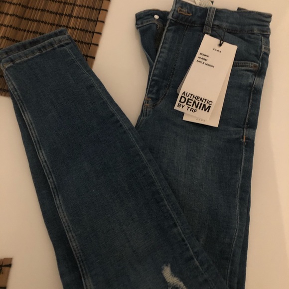 New Zara Skinny HiRise ankle jeans - Picture 2 of 6